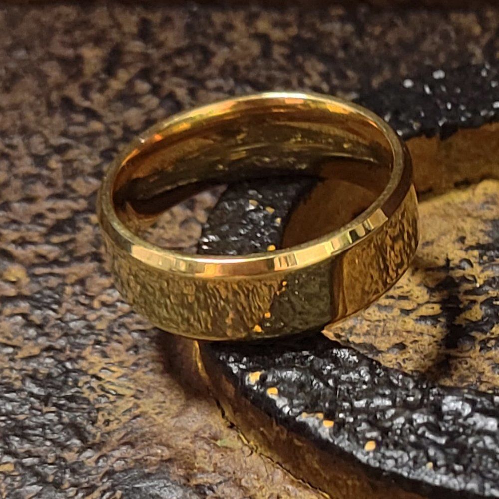 Personalized Women's Promise Ring - Engraved Gold Promise Ring For Girls - Picture 3 of 8